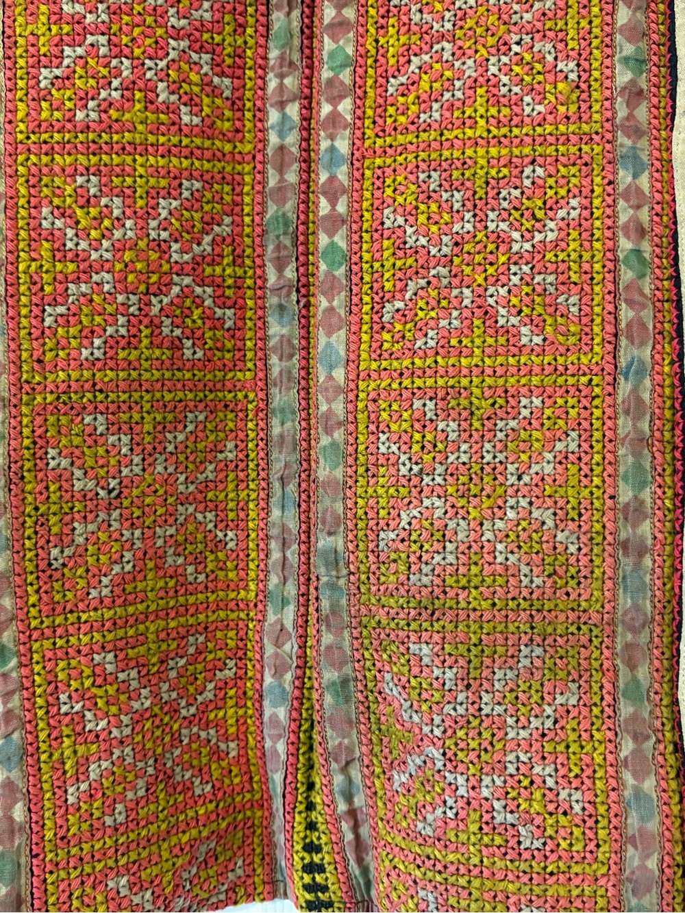Boho Red Embroidered Vest - Picture 11 of 11